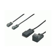 panasonic超小型電感式接近傳感器GXL系列