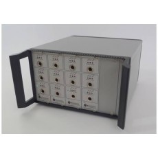 mk messtechnik 外殼中的多通道充電器系列