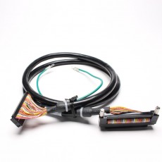 TOGI 電纜KB40S-4F1H-LA1-0.5MB系列