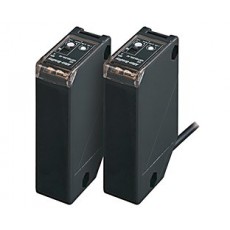 Allen-Bradley 長距背景抑制傳感器42BT系列